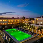 Hotel apartamentowy Turisticos Novochoro