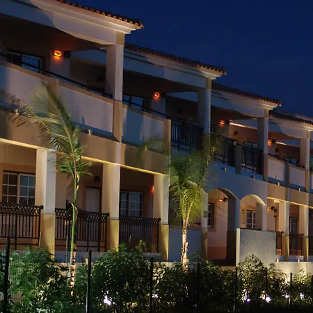 公寓式酒店 Turisticos Novochoro 3*