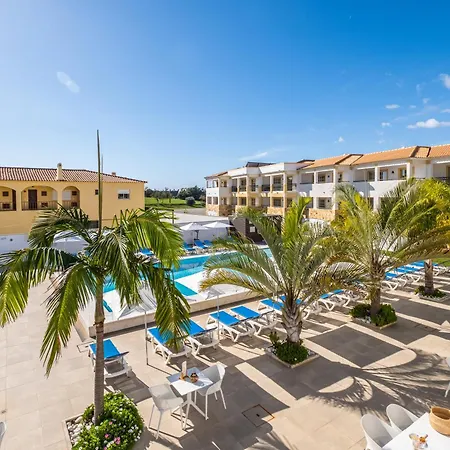 Turisticos Novochoro Apartahotel