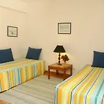 Turisticos Novochoro Αλμπουφέιρα