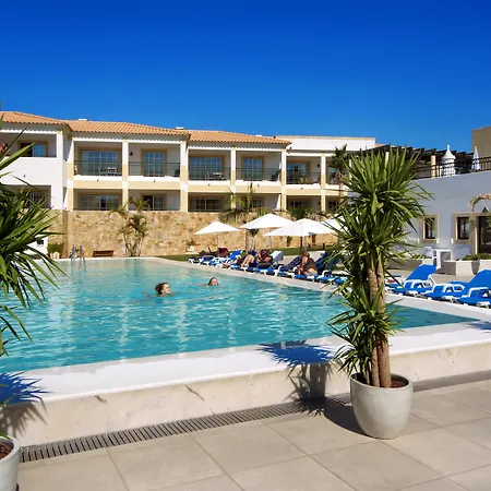 Turisticos Novochoro Aparthotel 3*