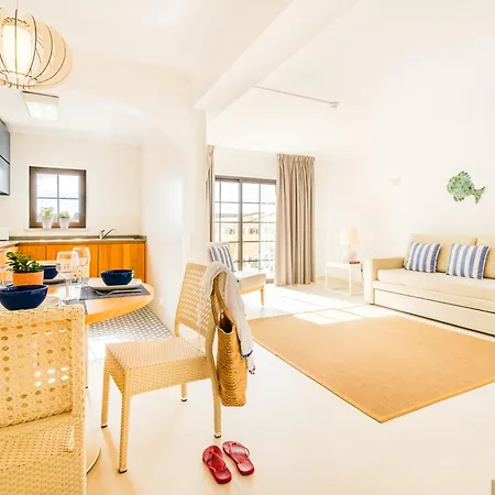 Turisticos Novochoro 아파트호텔 3*