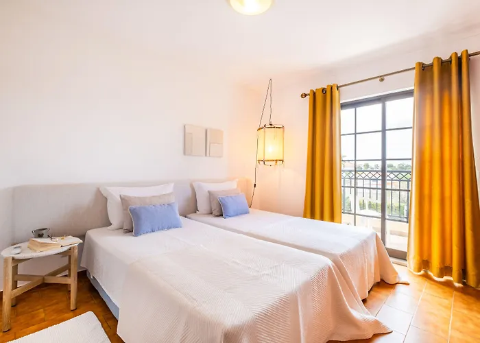 Turisticos Novochoro 3* Албуфейра